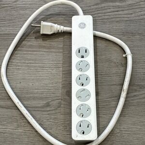 GE 6 Outlet Surge Protector, 2 Ft Extension Cord, Power, 450 Joules, white